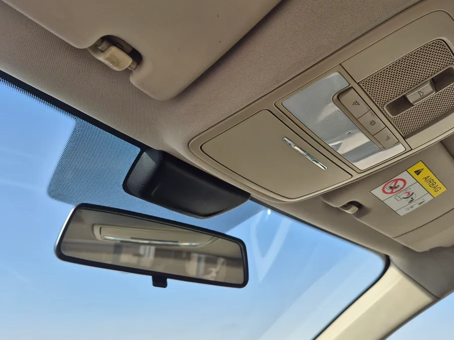 2023 ام جي 5 LUX 