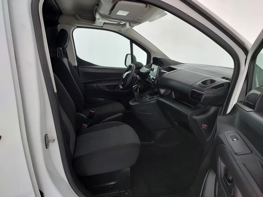 بيجو بارتنر Short van 2023 