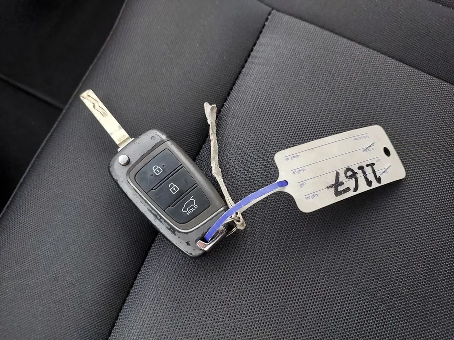 2022 Hyundai Staria Smart 9 ST 