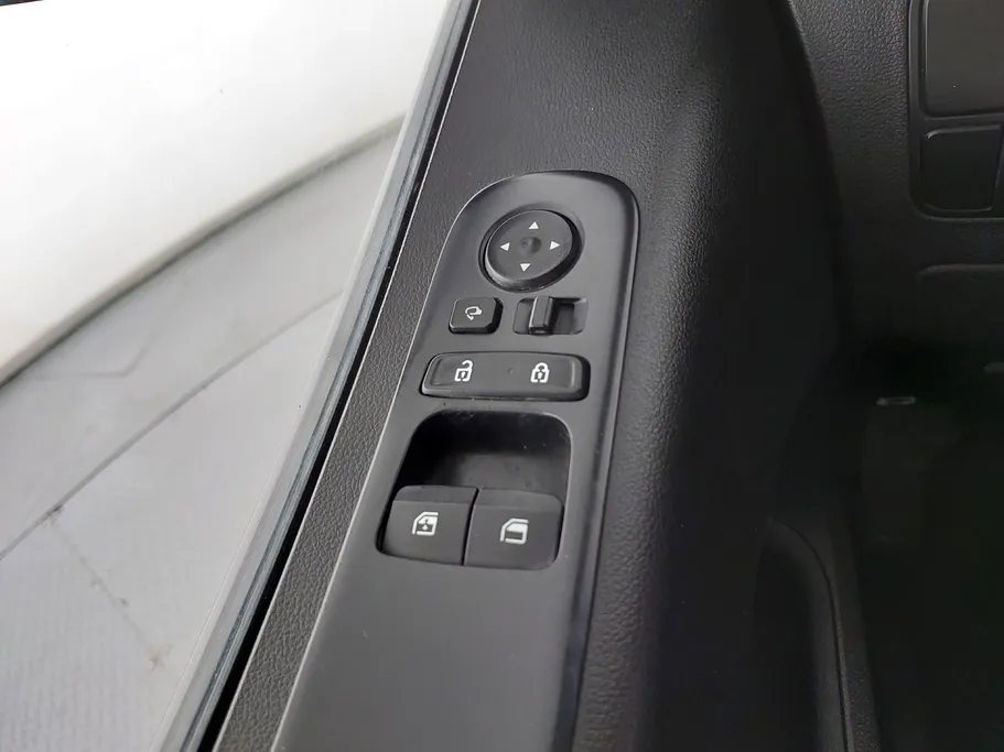 2022 Hyundai Staria Smart 9 ST 