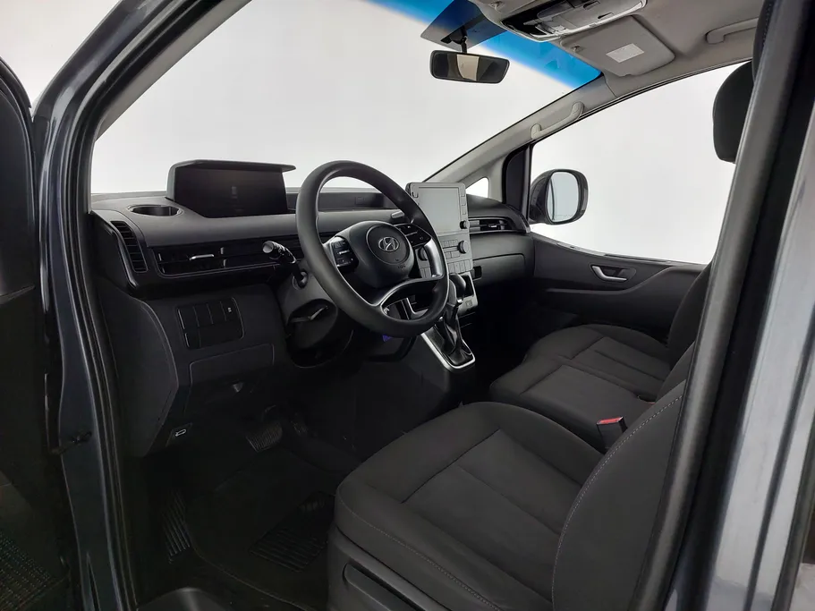 2022 Hyundai Staria Smart 9 ST 