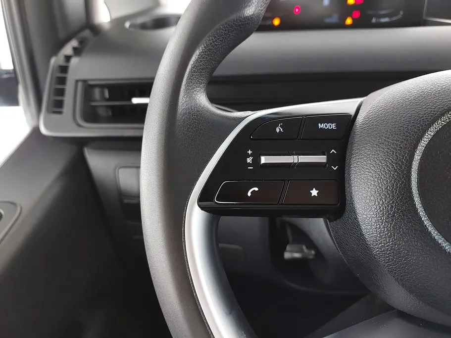 2022 Hyundai Staria Smart 9 ST 