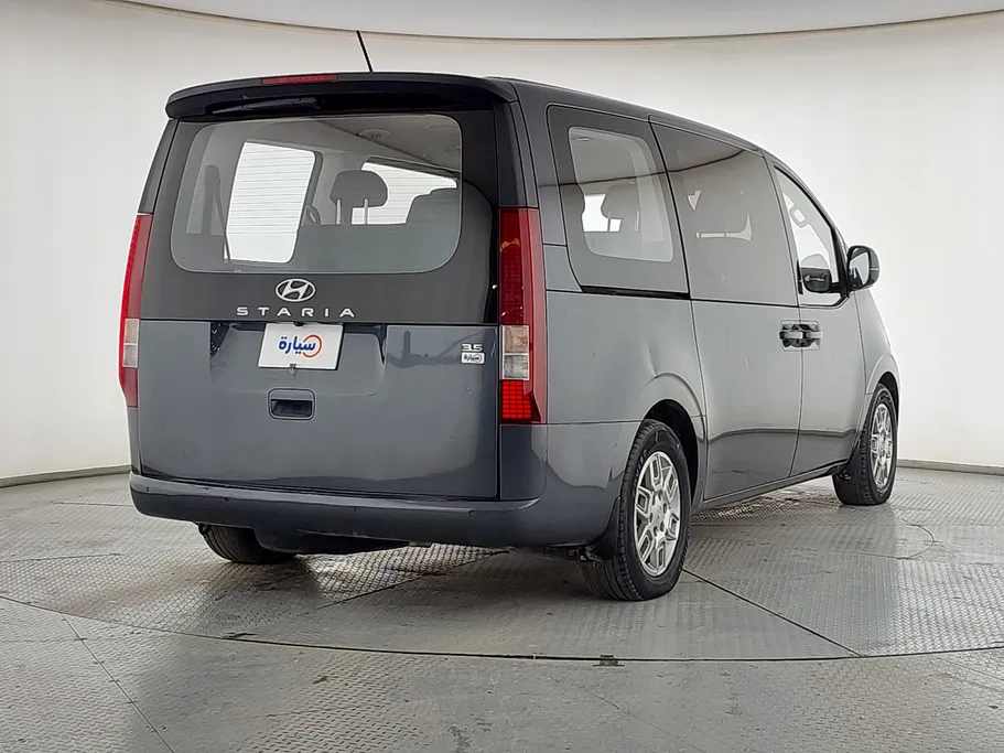 2022 Hyundai Staria Smart 9 ST 