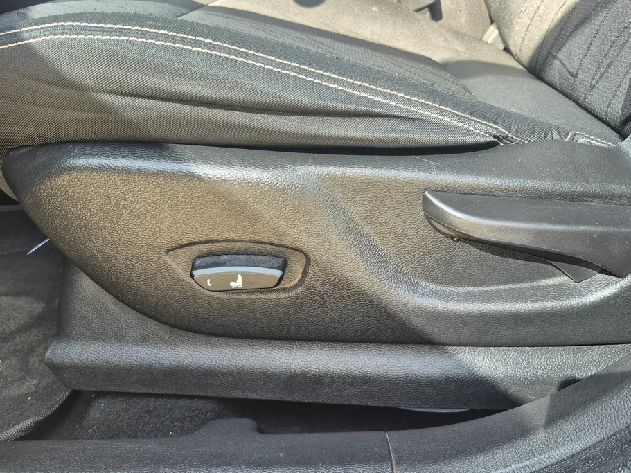 2023 Chevrolet Groove LT 