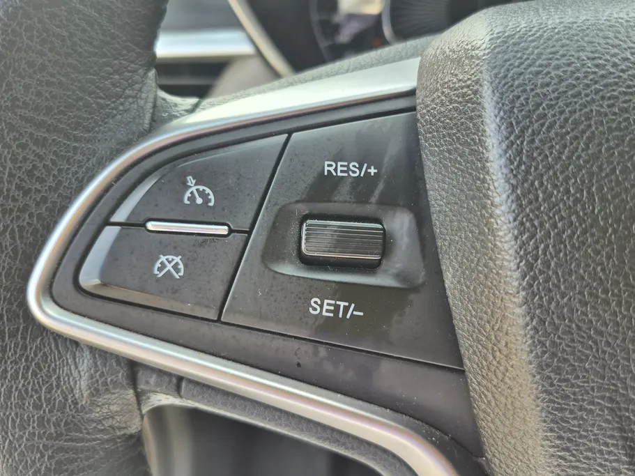 2023 Chevrolet Groove LT 