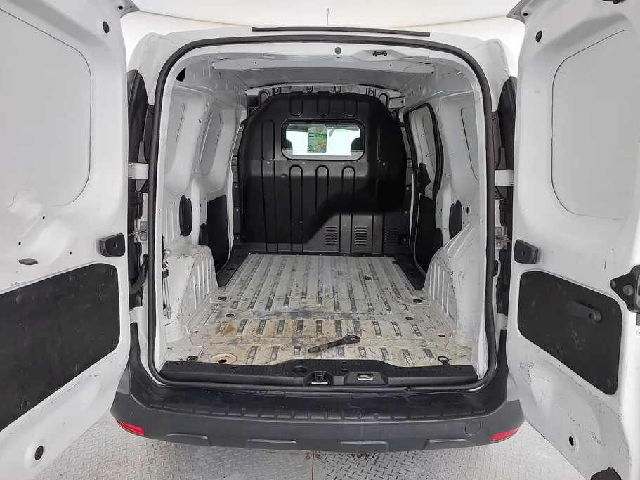 2021 Renault Docker Van بضاعة 