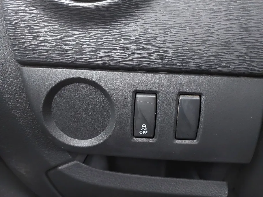 2021 Renault Docker Van بضاعة 