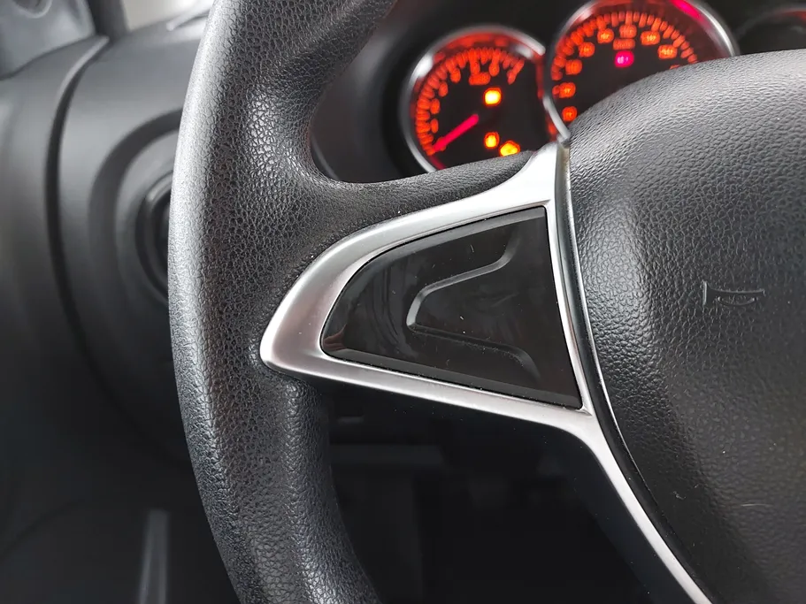 2021 Renault Docker Van بضاعة 