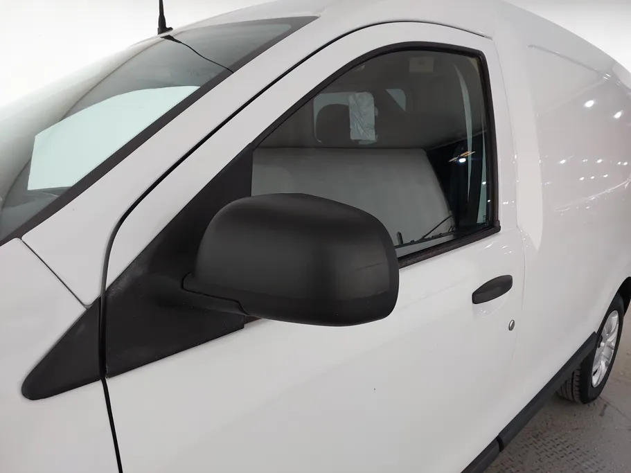 2021 Renault Docker Van بضاعة 