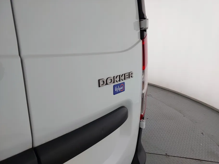 2021 Renault Docker Van بضاعة 