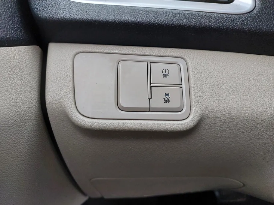 2023 Hyundai Accent Smart 