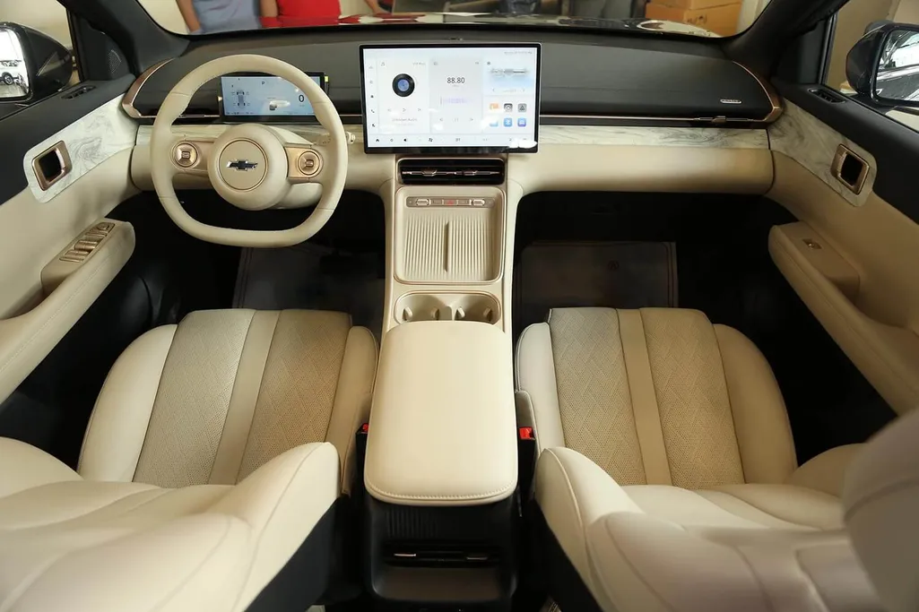 2026 Chevrolet Captiva PHEV Premier 