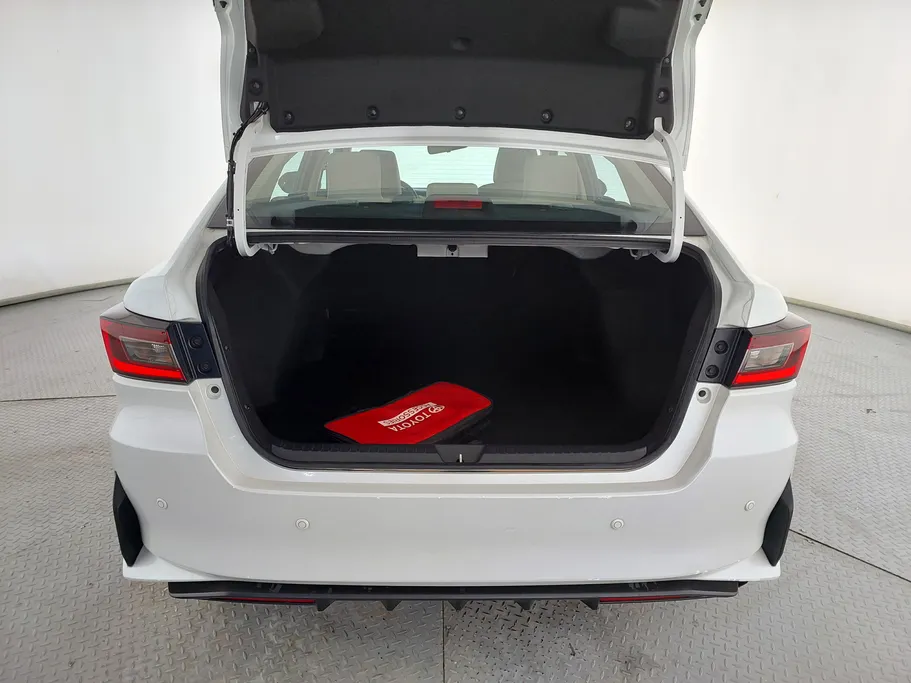 2023 Toyota Yaris  Y 