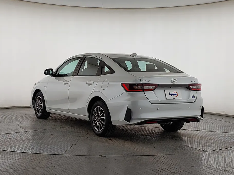 2023 Toyota Yaris  Y 