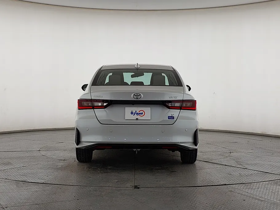 2023 Toyota Yaris  Y 