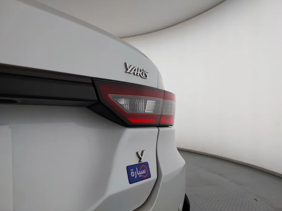 2023 Toyota Yaris  Y 