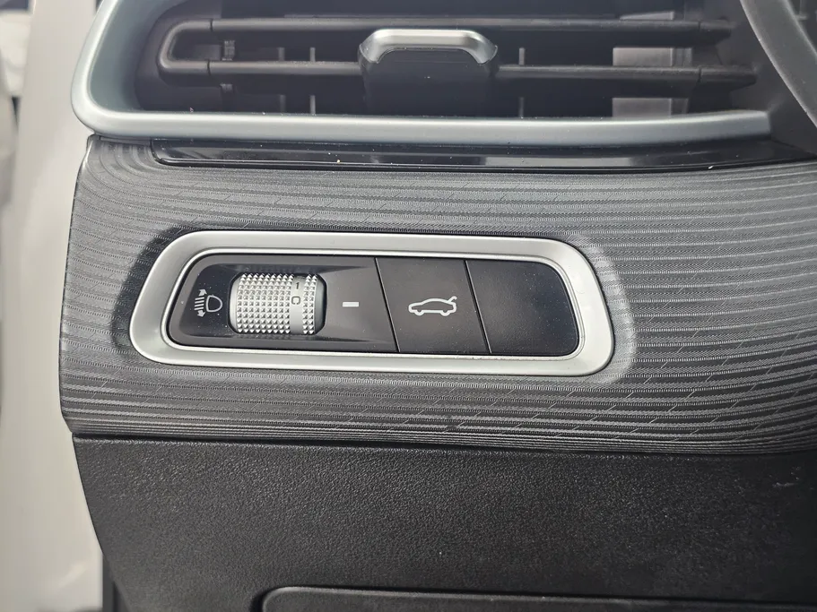 2023 جيلي Emgrand GS 