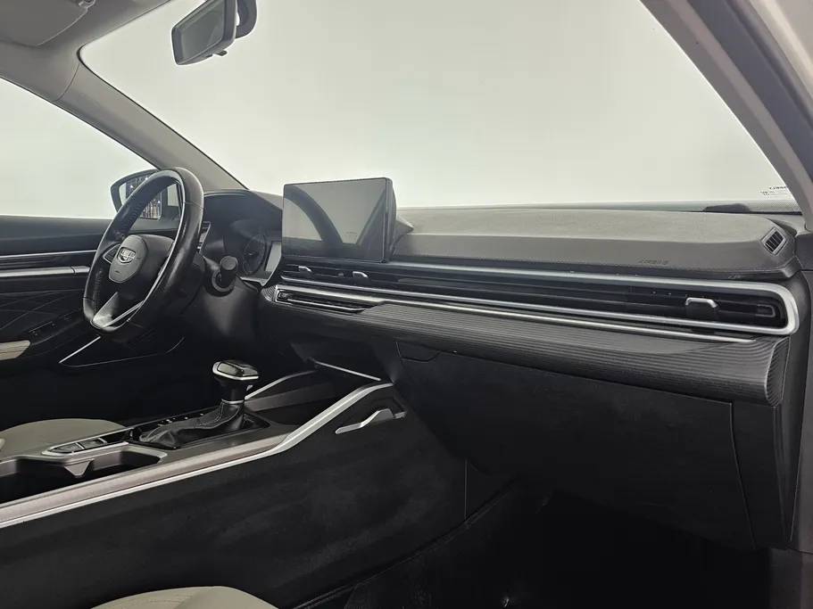 2023 جيلي Emgrand GS 