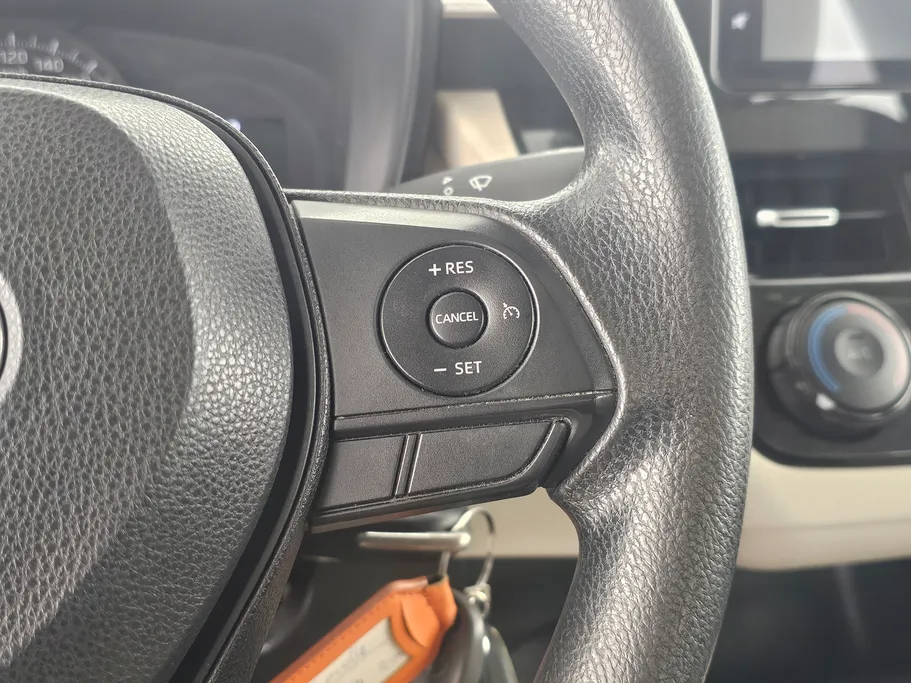 تويوتا كورولا XLI 2023 