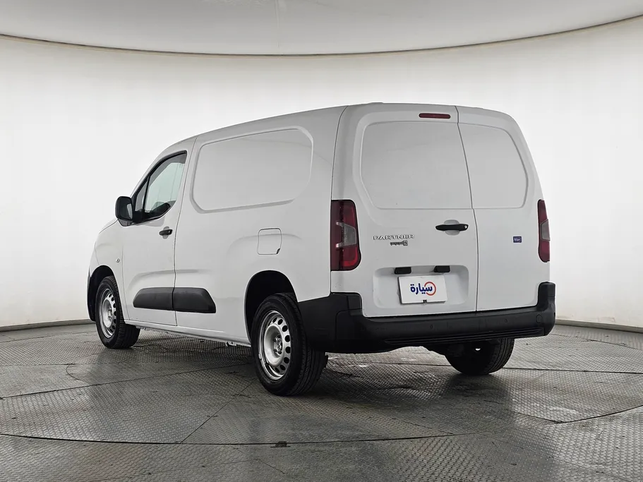 بيجو بارتنر Long van 2022 