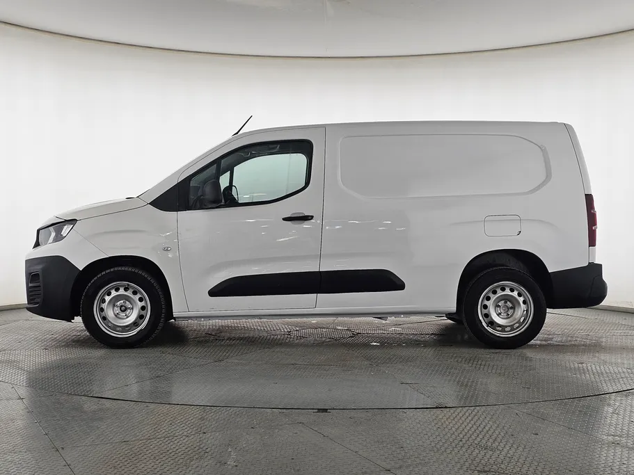 بيجو بارتنر Long van 2022 