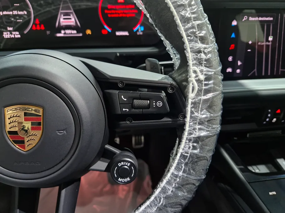 2025 Porsche Cayenne GTS 