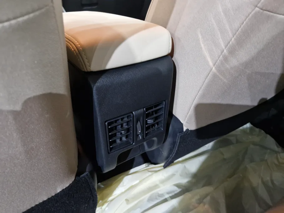 تويوتا يارس Y Plus 2026 