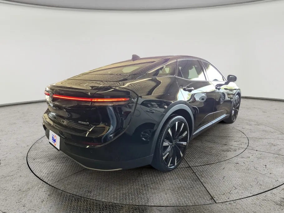 2023 Toyota Crown Majesta 