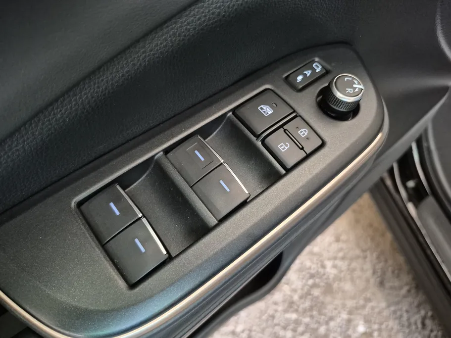 2023 Toyota Crown Majesta 