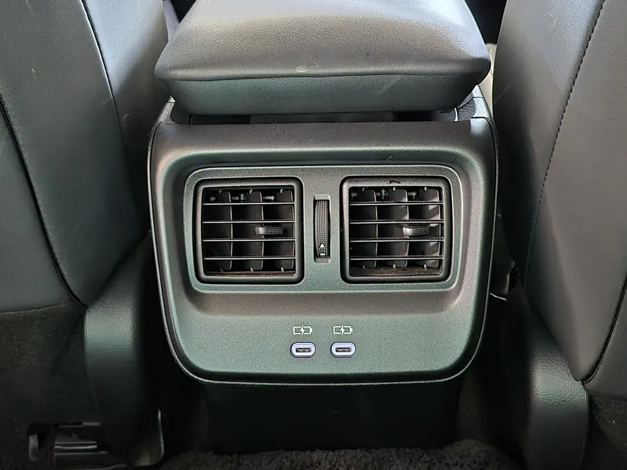 2023 Toyota Crown Majesta 