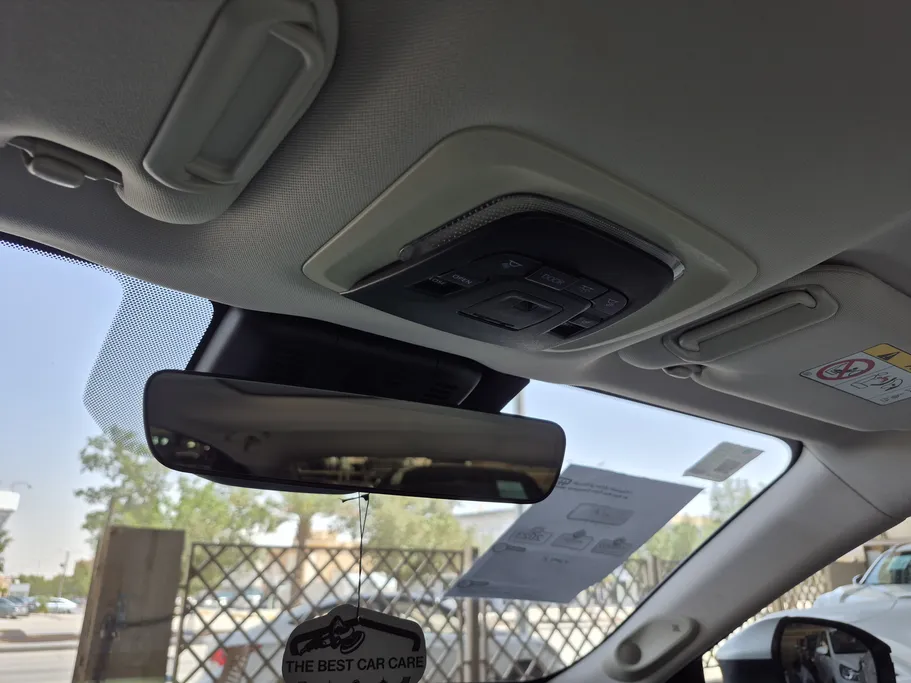 2023 Toyota Crown Premium 