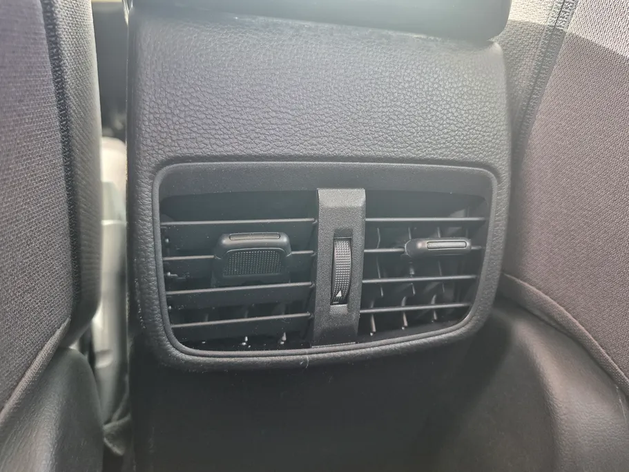 تويوتا كورولا XLI 2024 