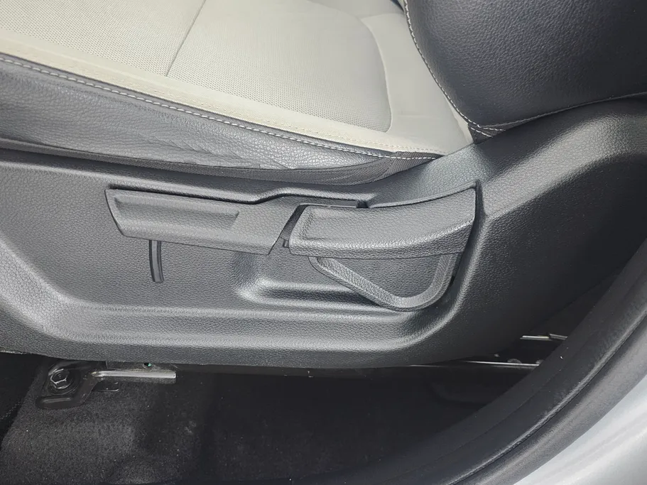 كيا سونيت LX 2023 