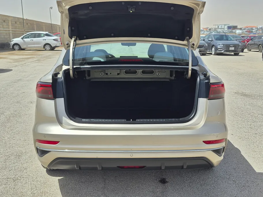 جيلي امجراند GS 2023 