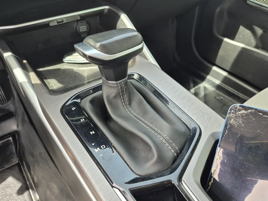 جيلي امجراند GS 2023 