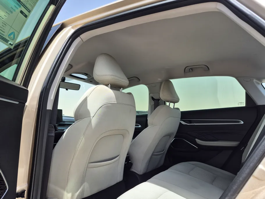 جيلي امجراند GS 2023 