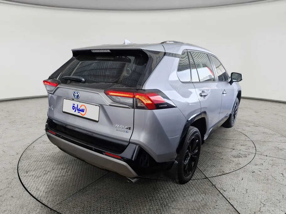 تويوتا راف فور XLE HEV 2023 