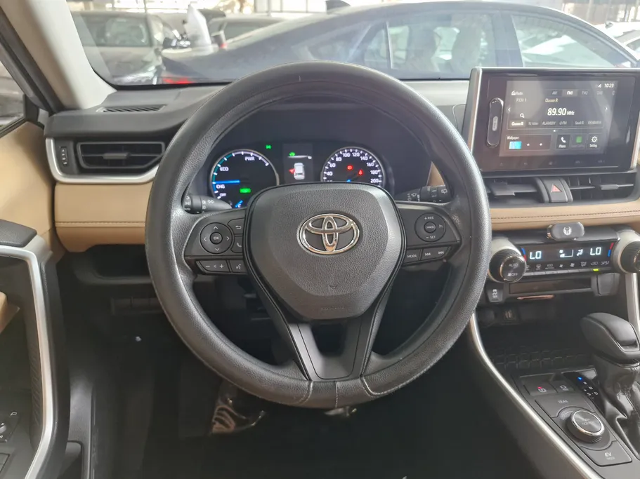 تويوتا راف فور XLE HEV 2023 