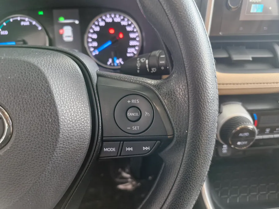 تويوتا راف فور XLE HEV 2023 