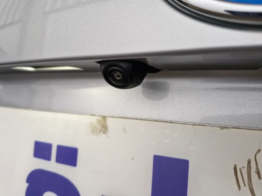 تويوتا راف فور XLE HEV 2023 