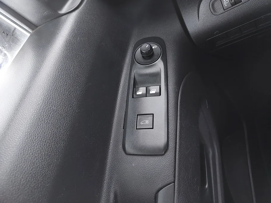 بيجو بارتنر Short van 2022 