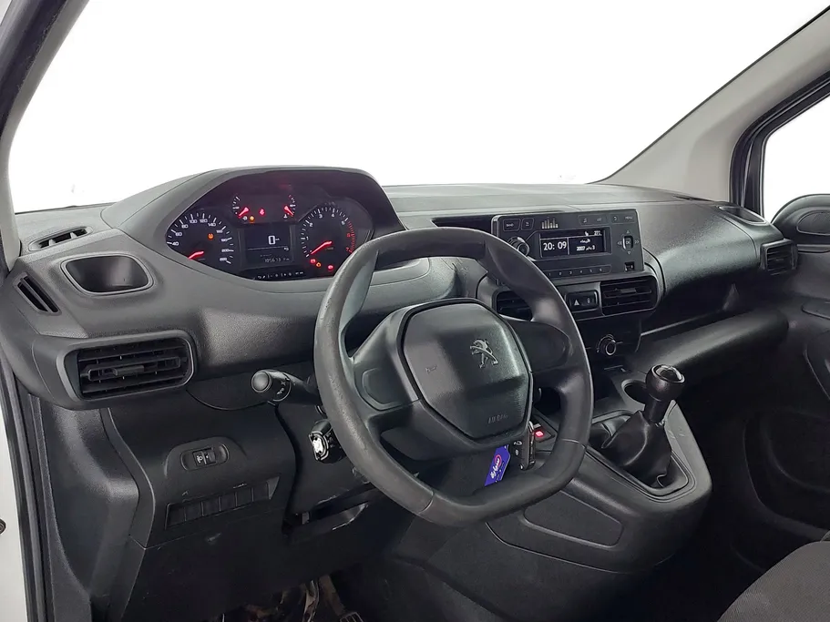 بيجو بارتنر Short van 2022 