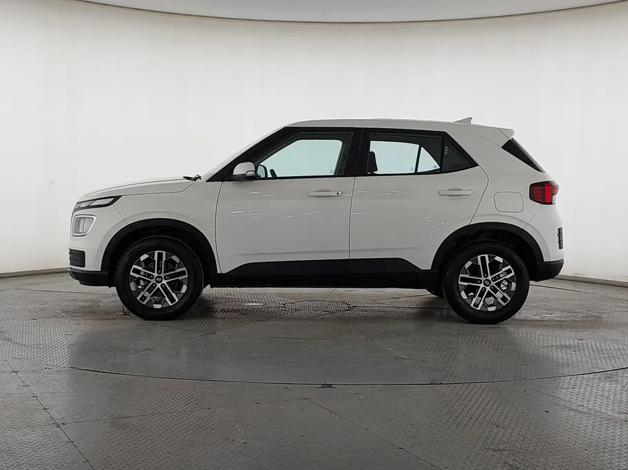 2024 Hyundai Venue Smart 