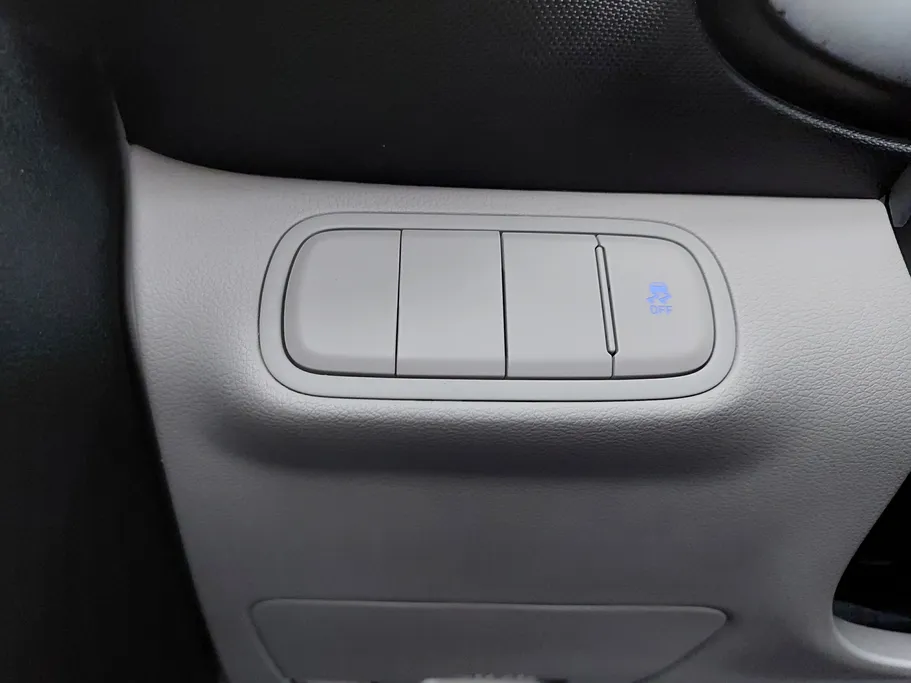 2024 Hyundai Venue Smart 