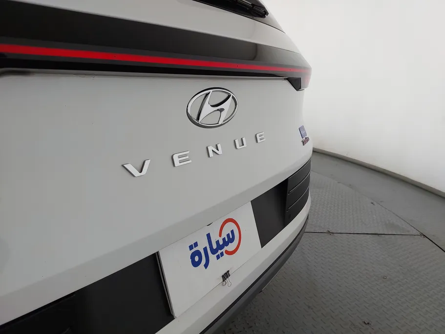 2024 Hyundai Venue Smart 