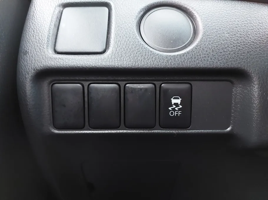 ميتسوبيشي L200 DC 4x2 2022 