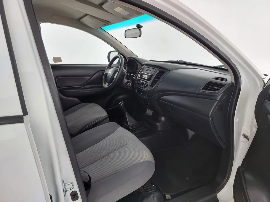 ميتسوبيشي L200 DC 4x2 2022 