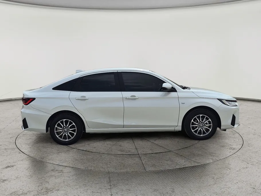 تويوتا يارس Y 2026 