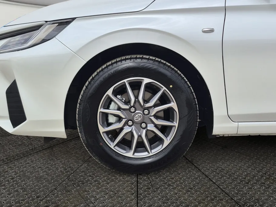 تويوتا يارس Y 2026 