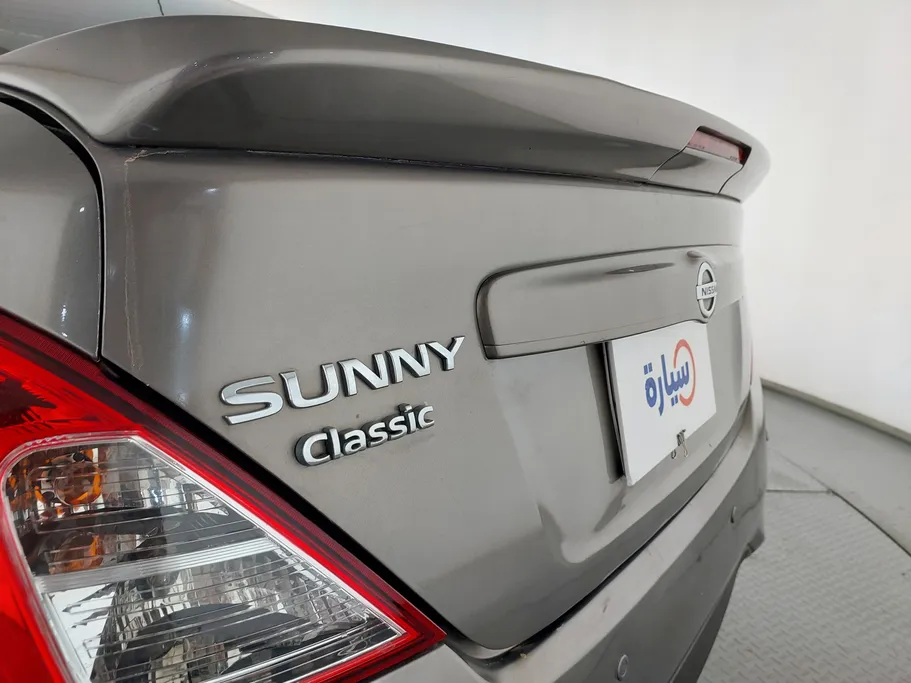 2021 Nissan Sunny Classic 